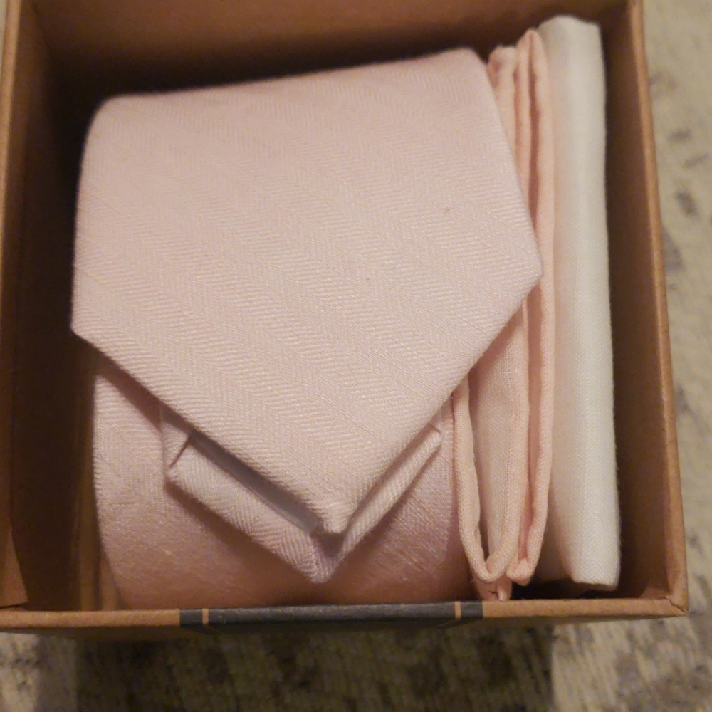 Tie bar Blush Pink Tie